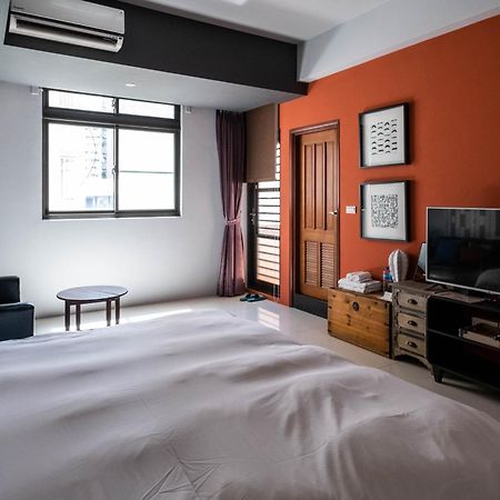 Huzi Room Tainan Esterno foto