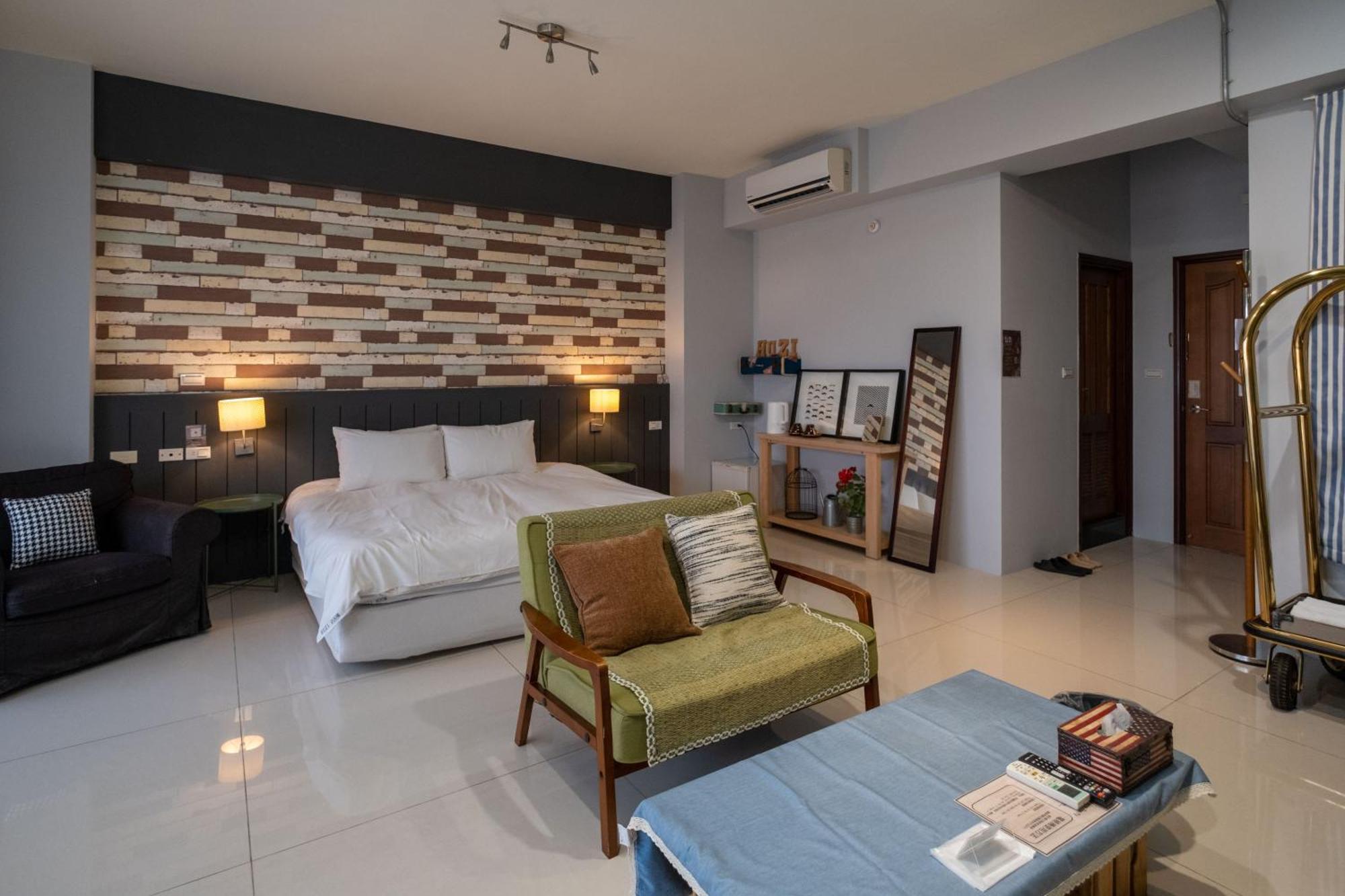 Huzi Room Tainan Esterno foto