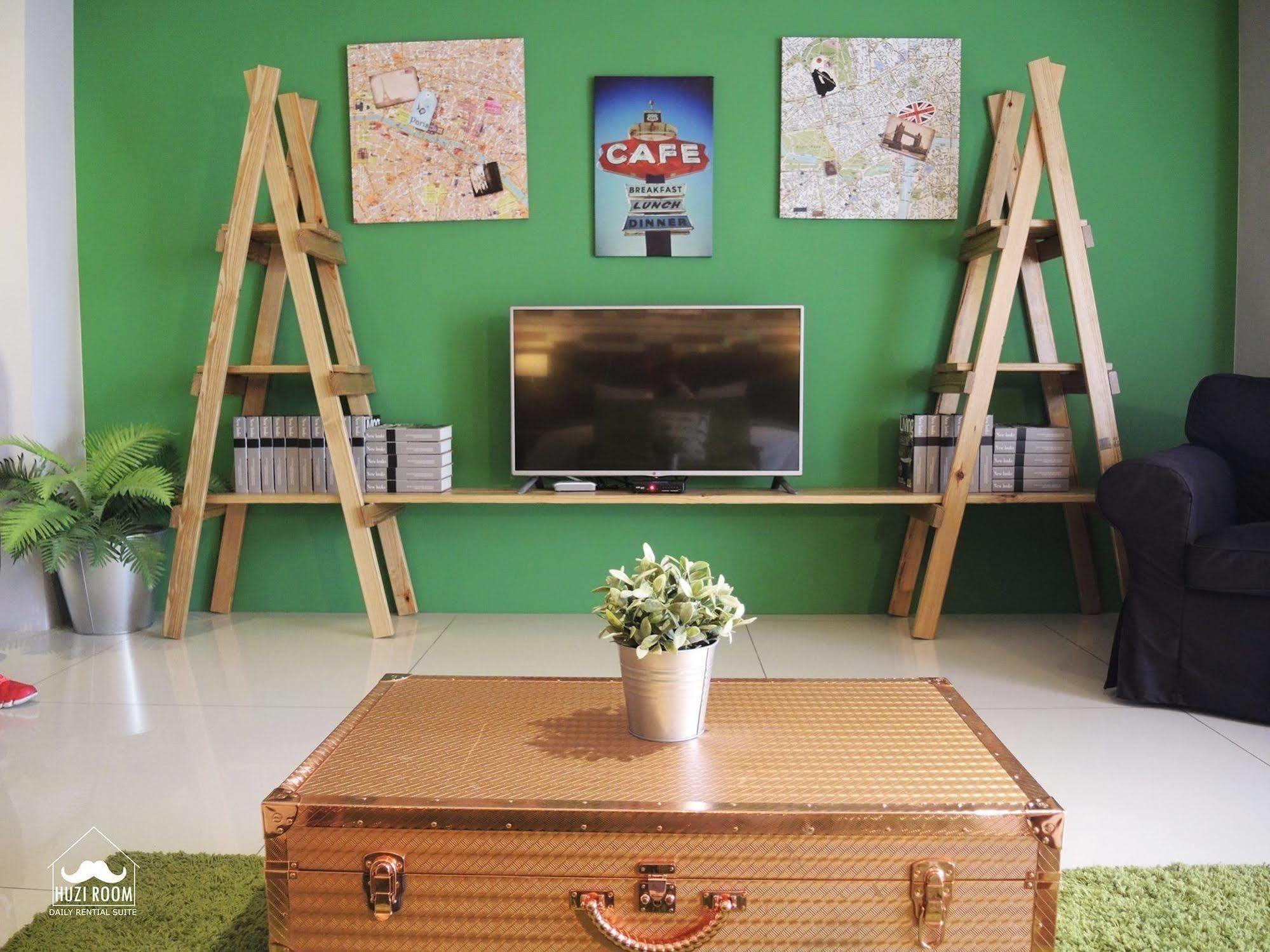 Huzi Room Tainan Esterno foto